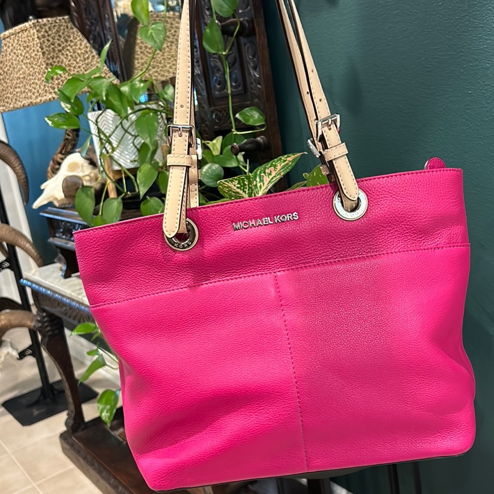 Hot pink MK bag